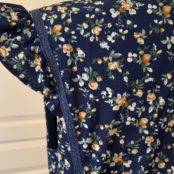 Everly Navy Floral Mini Dress - Picture 4 of 6